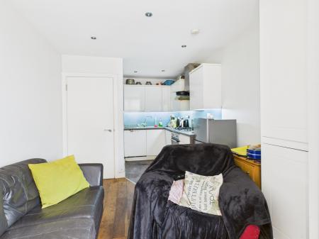 1 bedroom Flat for sale in 15 -16 London Street, Town Centre, Basingstoke, RG21