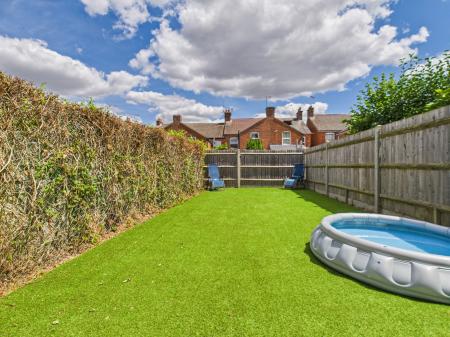 3 bedroom End of terrace house for sale in Alexandra Road, Basingstoke, RG21