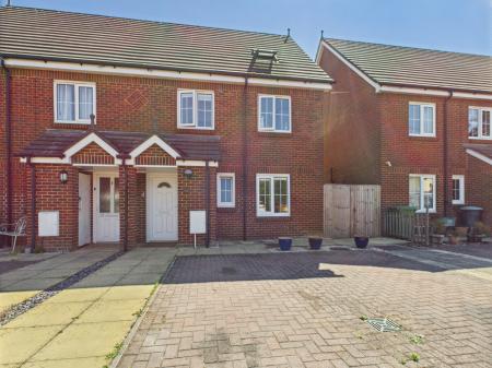 Baynard Close, Basingstoke, RG21
