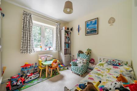 4 bedroom Detached house for sale in Blue Hut Way, Basingstoke, RG23