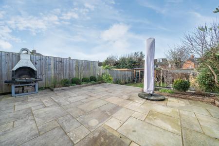 4 bedroom Semi-detached house for sale in Bramblys Drive, Basingstoke, RG21