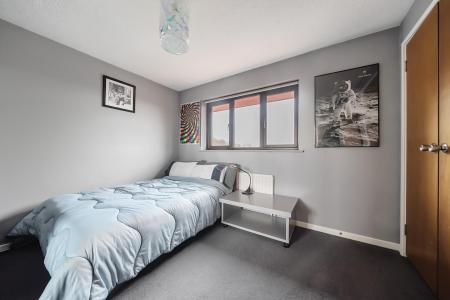 4 bedroom Detached house for sale in Brickfields Close, Lychpit, Basingstoke, RG24