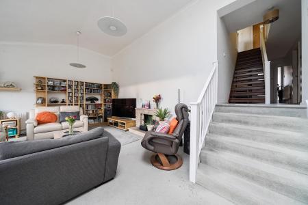 4 bedroom Detached house for sale in Brickfields Close, Lychpit, Basingstoke, RG24