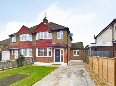 Bramblys Drive, Basingstoke, RG21