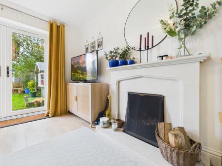 3 bedroom Detached house for sale in Burydown Mead, Basingstoke, RG25