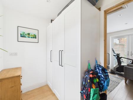 3 bedroom Detached house for sale in Burydown Mead, Basingstoke, RG25