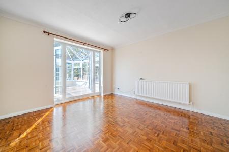 4 bedroom Detached house for sale in Cumberland Avenue, Basingstoke, RG22