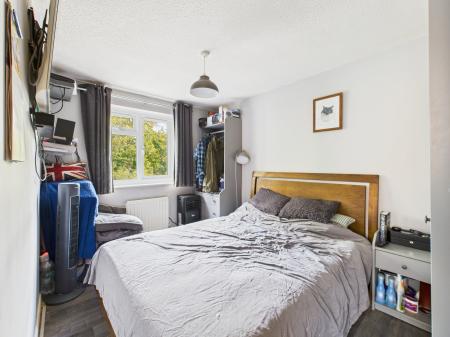 3 bedroom Semi-detached house for sale in Cyprus Road, Hatch Warren, Basingstoke, RG22