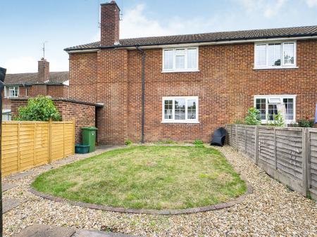 2 bedroom Ground floor maisonette for sale in Devonshire Place, Basingstoke, RG21