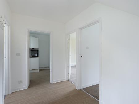 2 bedroom Ground floor maisonette for sale in Devonshire Place, Basingstoke, RG21