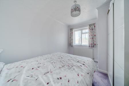 4 bedroom Bungalow for sale in Denham Drive, Basingstoke, RG22