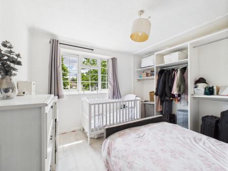 2 bedroom Maisonette for sale in Devonshire Place, Basingstoke, RG21