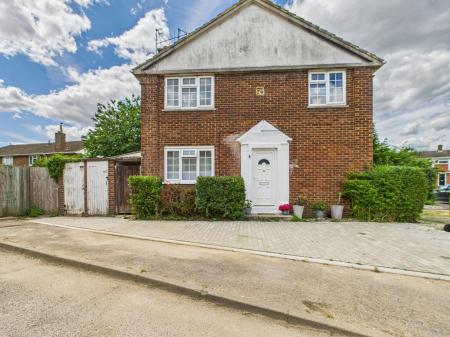 2 bedroom Maisonette for sale in Devonshire Place, Basingstoke, RG21