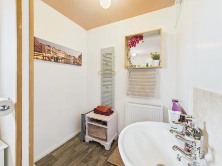 3 bedroom Terraced House for sale in Dover Close, Winklebury, Basingstoke, RG23