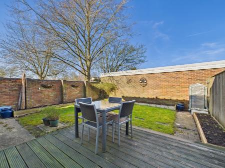 3 bedroom End of terrace house for sale in Dover Close, Winklebury, Basingstoke, RG23