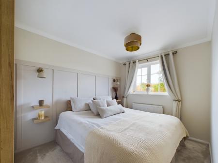 3 bedroom Semi-detached house for sale in Ellington Drive, Basingstoke, RG22