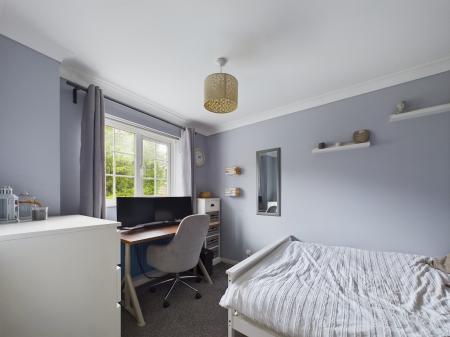 3 bedroom Semi-detached house for sale in Ellington Drive, Basingstoke, RG22