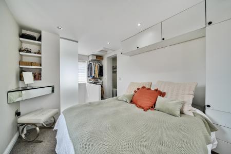 5 bedroom Town house for sale in Ferndown Close, Beggarwood, Basingstoke, RG22