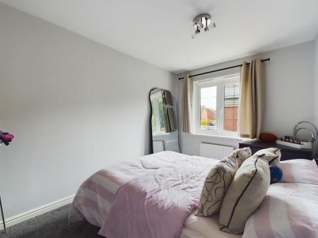 3 bedroom Terraced House for sale in Forfield Drive, Beggarwood, Basingstoke, RG22