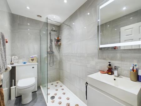 3 bedroom Terraced House for sale in Forfield Drive, Beggarwood, Basingstoke, RG22