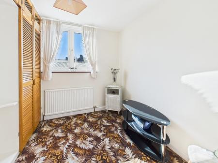 4 bedroom Terraced House for sale in George Street, Brookvale, Basingstoke, RG21