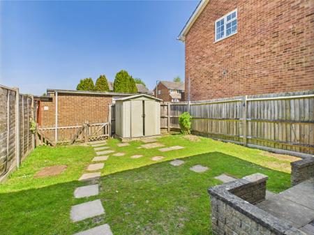 3 bedroom End of terrace house for sale in Grainger Close, Brighton Hill, Basingstoke, RG22
