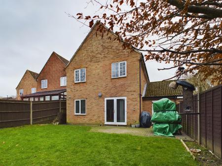 4 bedroom Link detached house for sale in Hampshire Close, Basingstoke, RG22