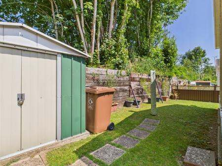 2 bedroom Park home for sale in Hatch Park, Old Basing, Basingstoke, RG24