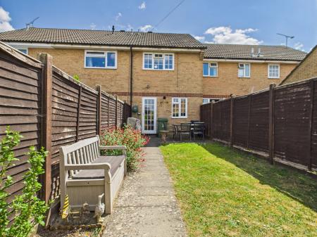 2 bedroom Terraced House for sale in Howard View, Basingstoke, RG22