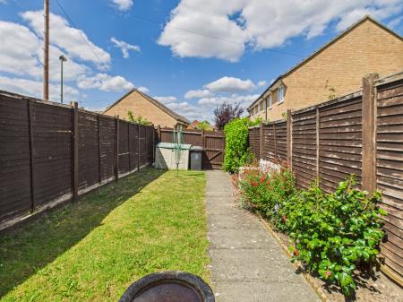 2 bedroom Terraced House for sale in Howard View, Basingstoke, RG22