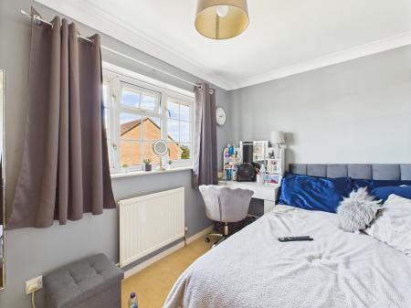 2 bedroom Terraced House for sale in Howard View, Basingstoke, RG22