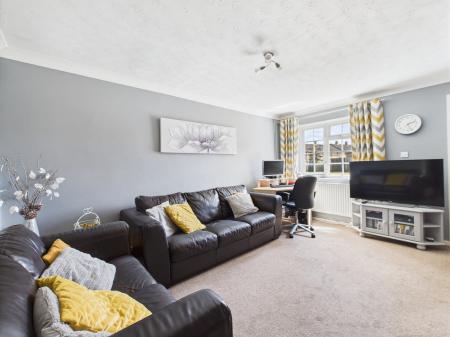 2 bedroom Terraced House for sale in Howard View, Basingstoke, RG22