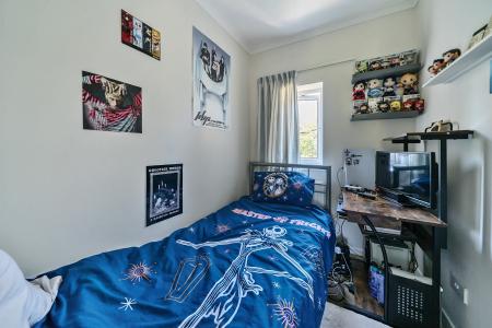 4 bedroom Detached house for sale in Ivar Gardens, Lychpit, Basingstoke, RG24