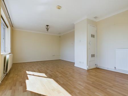 3 bedroom Terraced House for sale in Jersey Close, Popley, Basingstoke, RG24