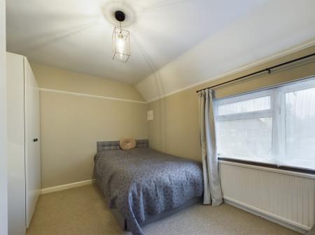 3 bedroom Semi-detached house for sale in Lefroy Avenue, Basingstoke, RG21