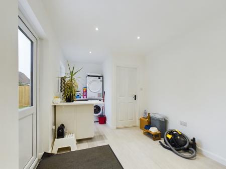 3 bedroom Semi-detached house for sale in Lefroy Avenue, Basingstoke, RG21