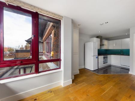 1 bedroom Flat for sale in London Street, Town Centre, Basingstoke, RG21