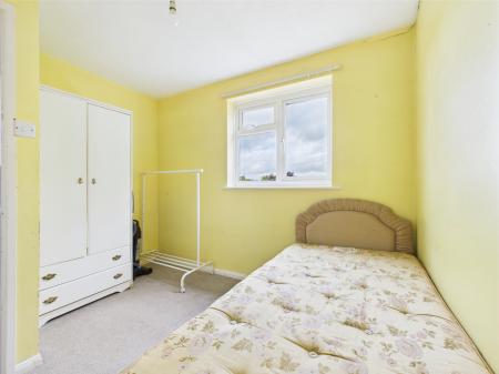 4 bedroom Terraced House for sale in Lune Close, Basingstoke, RG21