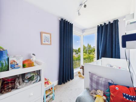 3 bedroom Terraced House for sale in Marston Walk, Basingstoke, RG24