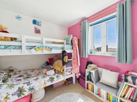 3 bedroom Terraced House for sale in Marston Walk, Basingstoke, RG24