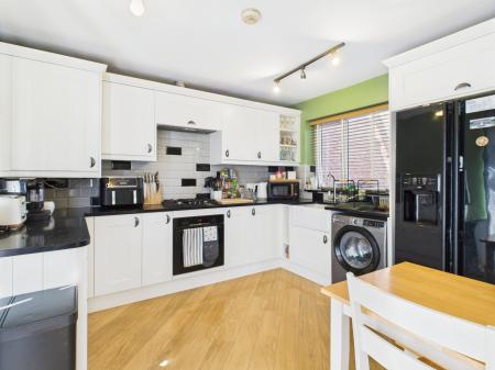 3 bedroom Terraced House for sale in Marston Walk, Basingstoke, RG24
