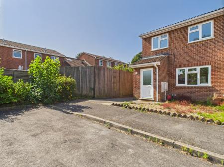 3 bedroom Semi-detached house for sale in Mathias Walk, Brighton Hill, Basingstoke, RG22