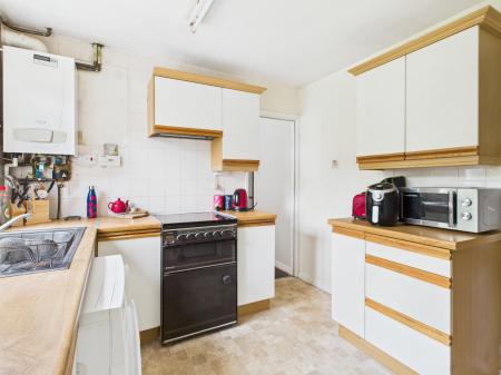 3 bedroom Terraced House for sale in Pinkerton Road, Basingstoke, RG22