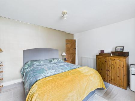 2 bedroom Terraced House for sale in Pyotts Hill, Old Basing, Basingstoke, RG24