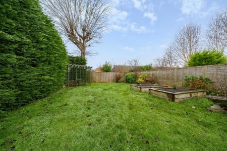 4 bedroom Detached house for sale in Reading Road, Chineham, Basingstoke, RG24