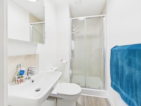 2 bedroom Flat for sale in Robertson Way, Chapel Gate, Basingstoke, RG21