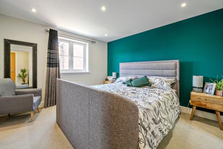 5 bedroom Detached house for sale in Sheepwash Court, Basingstoke, RG24