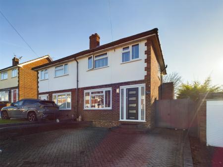 3 bedroom Semi-detached house for sale in Sheppard Road, Basingstoke, RG21