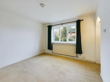 2 bedroom House for sale in Sorrells Close, Chineham, Basingstoke, RG24