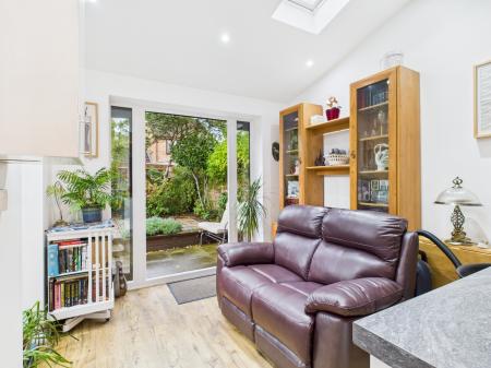 2 bedroom Terraced House for sale in Southlands, Chineham, Basingstoke, RG24